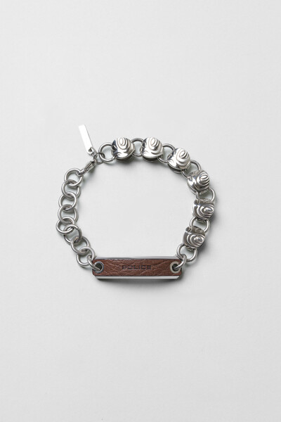 So CHIC... Kahverengi Deri Detaylı 18 Ayar Beyaz Altın Kaplama Erkek Çelik Bileklik