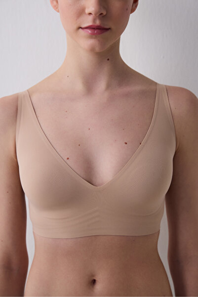 Penti Invisible Comfort bézs melltartó