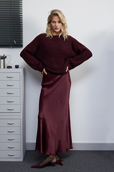 BE BLUE Burgundy Satin Skirt