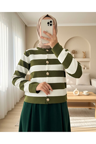 Modamorfo Короткий кардиган з металевими ґудзиками - хакі