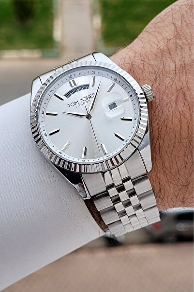 Tom Jones Gümüş Renk 40 mm Erkek Kol Saati