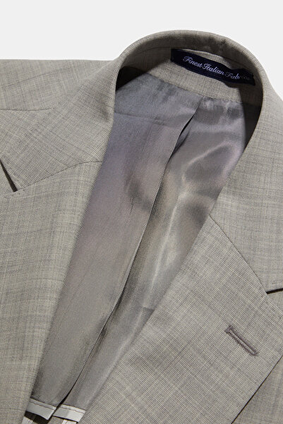 W Collection Gray Buttoned Suit