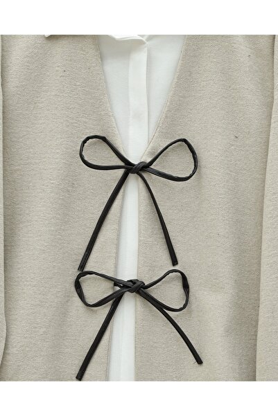 Modamorfo Lace-Up Front Oval Cut Kaşe Kimono -Stone