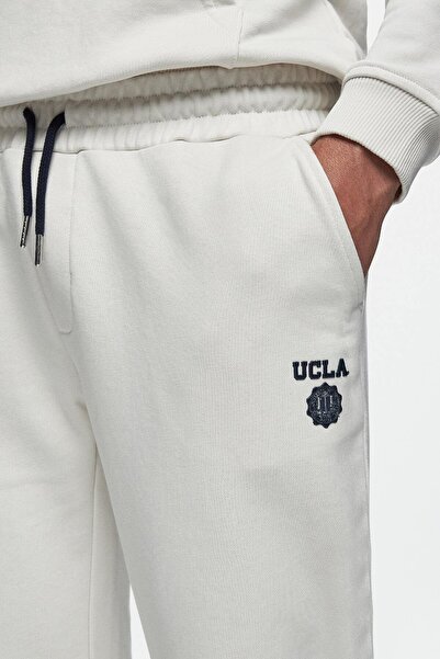 UCLA Ανδρικό παντελόνι φούτερ LUSKIN Beige Shrink Cut με τύπωμα Standard Fit