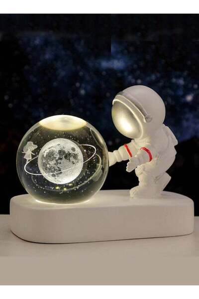 Bukela ضوء ليلي على شكل كرة بلورية على شكل رائد فضاء مع قاعدة سماء مرصعة بالنجوم