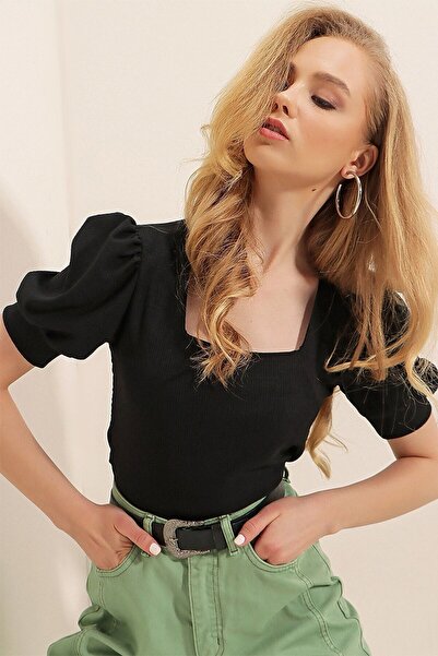 comstar Women's Short Sleeve Square Neck Summer Basic Tight Black Blouse