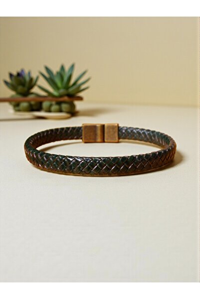 DEHNA Yeşil Deri Bileklik, Mıknatıs Kapama, 4 Beden Seçeneği, Modern Tasarım