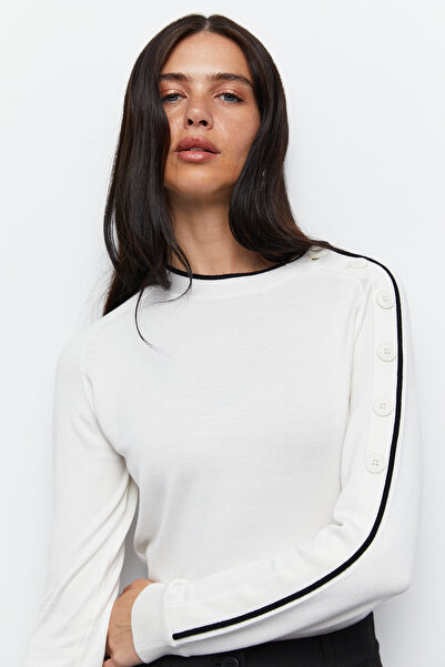 urban focus Button Detailed Sweater