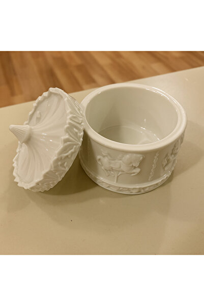 Phellos White Vintage Shiny Carousel Marble Look Decorative Box