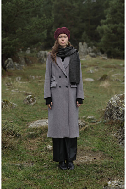 Fatma Atasoy Maksi Tay Tüyü Gri Ceket Kaban