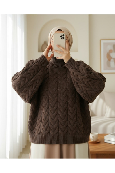 Modamorfo سترة تريكو منسوجة ذات ياقة عالية - بني