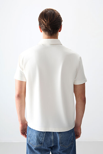 AIR JONES Ανδρικό μπλουζάκι από βαμβακερό εκρού με μαλακή υφή Polo Neck Oversize Fit Basic - 88381