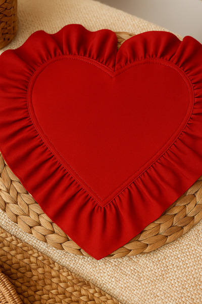 Mirilliahome 2-Piece Red Ruffled Heart American Table Runner – Duck Linen Water-Repellent Table Runner