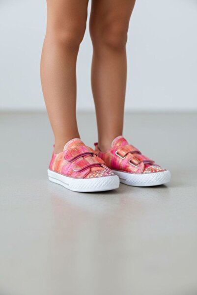 Görkem bebe ayakkabı ve tekstil DÍVČÍ CONVRES