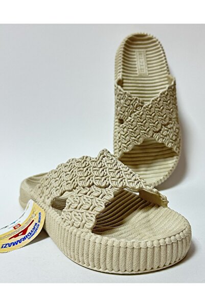 GEZER PAPUCI DE CASĂ ȘI DE STRADA PENTRU FEMEI, PLASTIC, ANTIALUNECĂ, cu aspect de răchită.