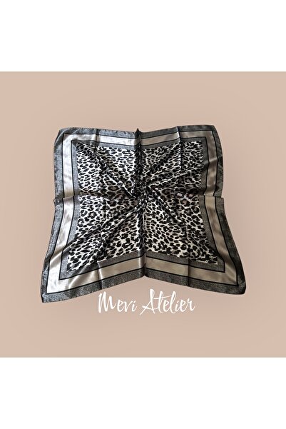 Mevi Atelier Leopar Desenli Siyah Beyaz Renkli Fular 90 X 90