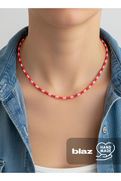 Handmade قلادة مصنوعة يدويًا من الخرز الأحمر الوردي