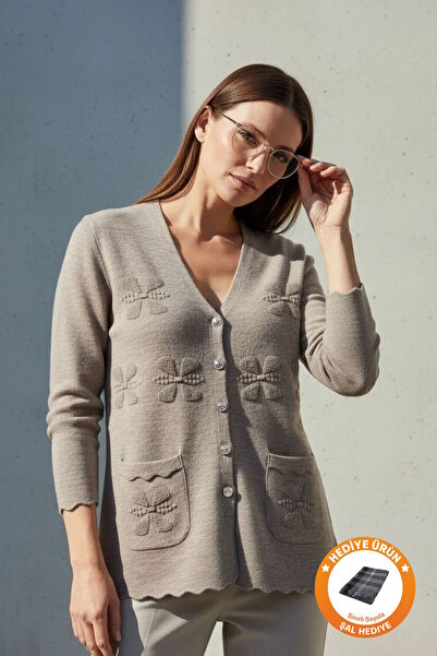 larocci Leaf Detailed Cardigan Light Mink +Shawl Gift