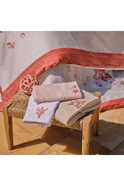 Linens Cowry Bamboo Face Towel 50X85 cm Salmon