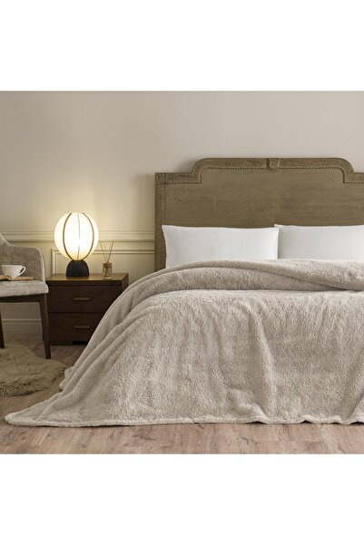 Linens Mathie Double Mink Blanket
