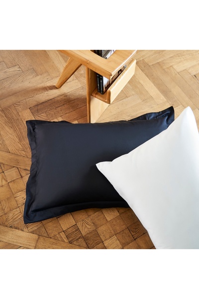 Linens Mix&Match Cotton Satin 2-Piece Standard Pillowcase Set Black