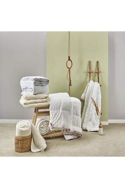 Taç White Wool Sense Double Quilt
