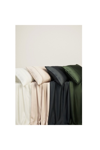 Linens X Tencel ™ Lyocell 2-Piece Standard Pillowcase Set Green