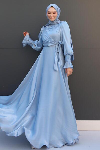 GİZ AGİYİM Βραδινό φόρεμα Baby Blue Silk - Λεπτομέρεια με φιόγκο