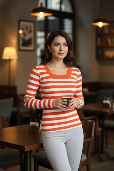 Mossta Orange Striped Square Collar Knitwear Blouse