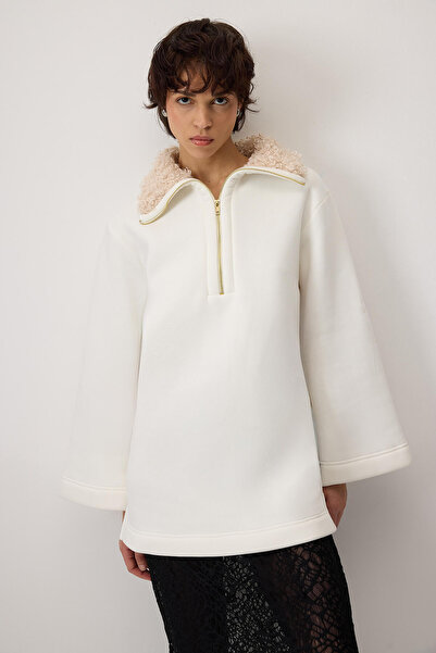 Touché Privé COLLAR PURPLE SWEATSHIRT