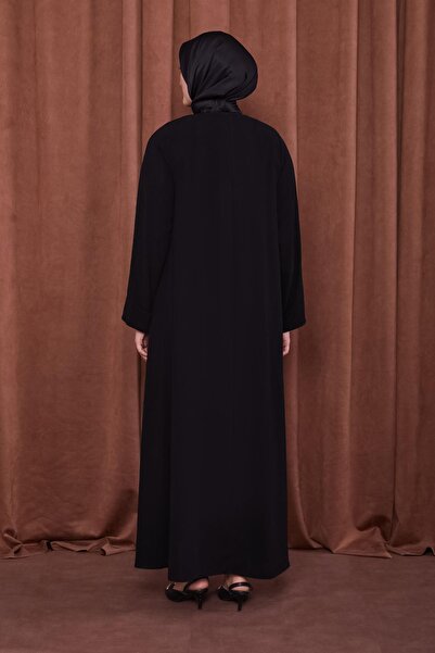 Levidor Μαύρο φεράκι με πλισέ στο πλάι και λεπτομέρεια με κουμπιά