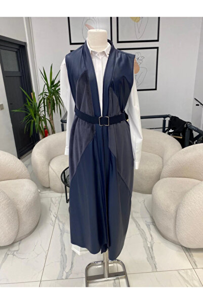 Parla Prive Nurcan çetin leather vest