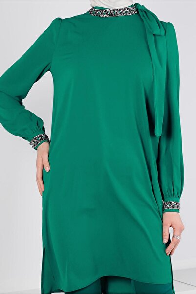 Alvina STONE EMBROIDERED COLLAR BINDING DETAIL TUNIC 43527