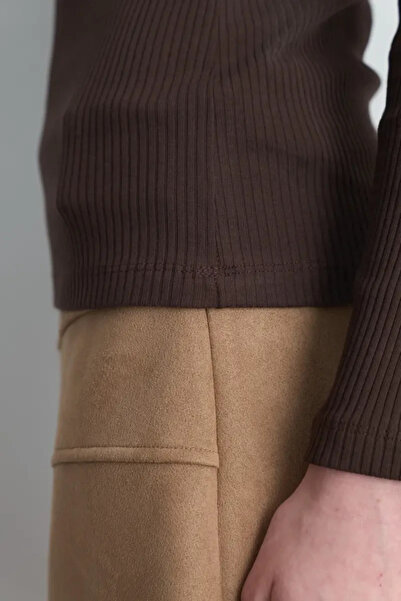 Gusto Heart Neckline Cotton Blouse - Brown