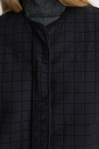 Gusto Quilted Jacket - Navy Blue