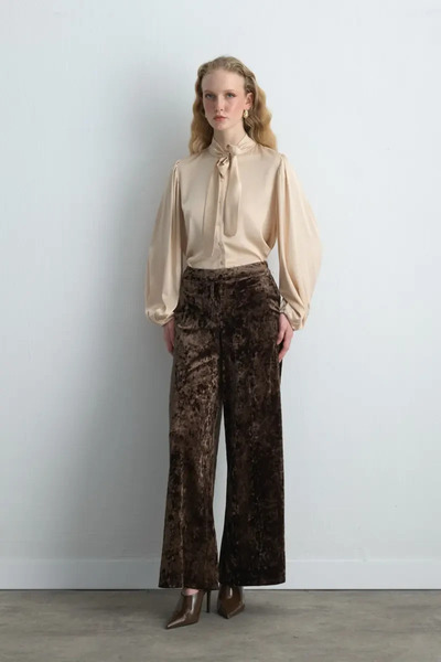 Gusto Anka Collection Wide Leg Velvet Trousers - Khaki
