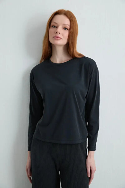 Gusto Long Sleeve Modal Knitted Blouse - Black