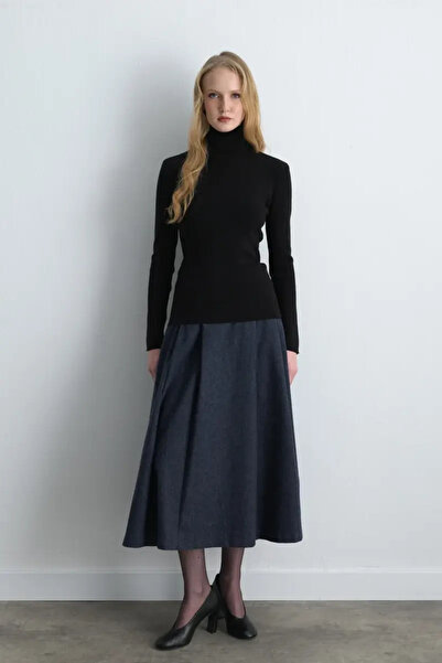 Gusto Turtleneck Basic Knitwear - Black