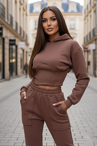 Mossta Φούτερ με λεπτομέρεια μέσης και κουκούλα σε καφέ χρώμα