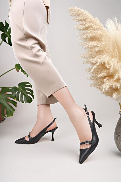 Belisse Sandale pentru femei Nesil Shoes Özma 447 cu toc negru