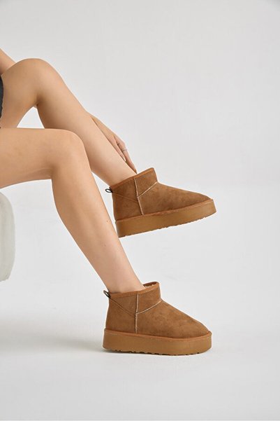 Liarca Women's Water Repellent Suede Short Boots – Warm Everyday Winter Non-Slip Premium Boots with Plush Inside