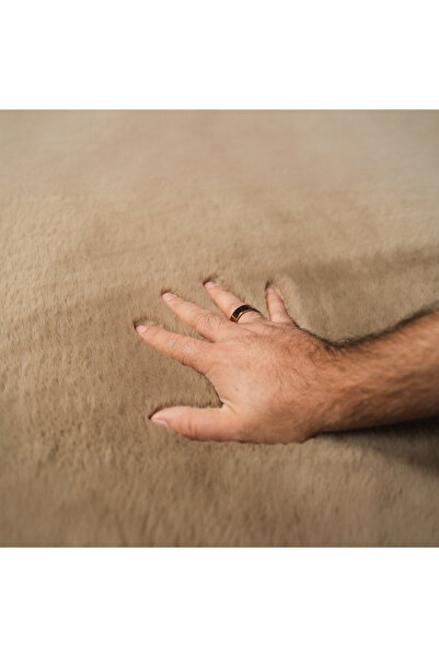 SOFTY FABRICS Fluffy Fur-Like Rug, Soft and Cozy for Living Room or Bedroom – See Dimensions