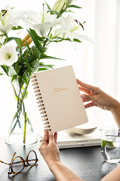 PAPERORA A5 Spiralli Sert Kapak Keten Çizgili Tarihsiz Not Defteri Krem