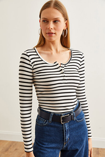 Olalook Black Placket Thick Corded Women's Blouse - BLZ- 19000588