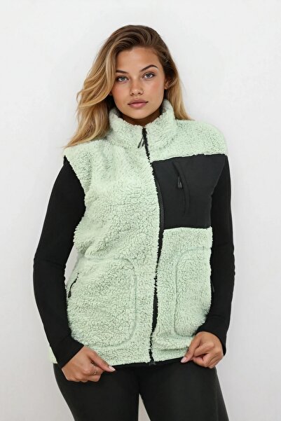 OXVİN Women's Softshell Furry Plush Vest Wool Lamb Welsoft Bone Zipper Pocket Detail (Full Size)