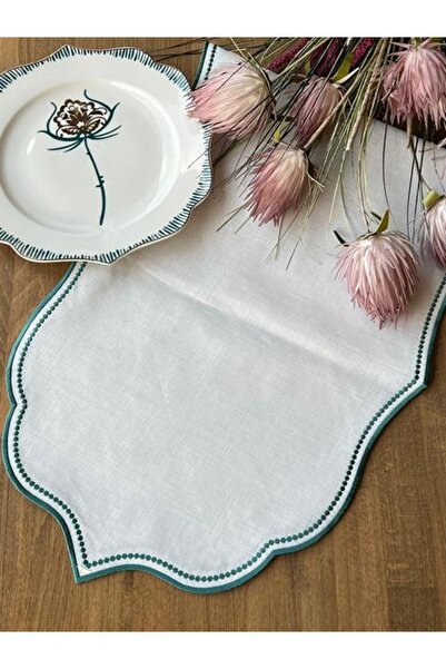 ROSSEV Embroidery Detailed Green Runner