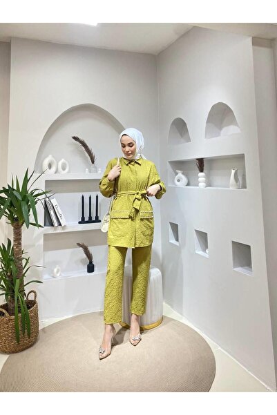 comstar Women's Jacquard Waist Belted Pocket Stone Bottom Top Set