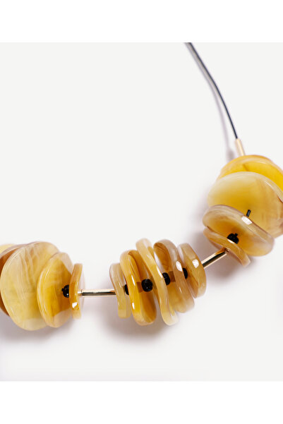 Yargıcı Deri Saplı Yuvarlak Formlu Kolye