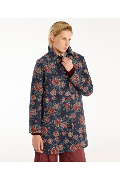 Yargıcı Collar Detailed Top Coat