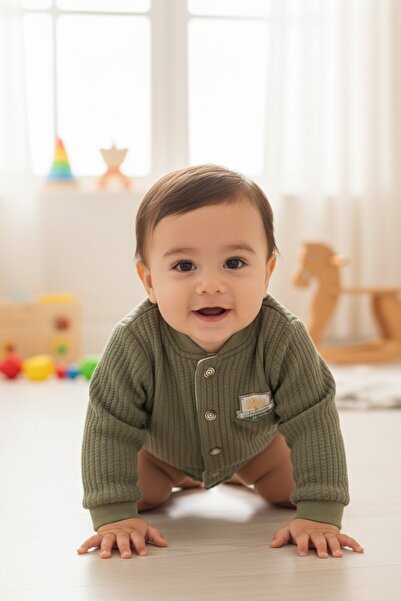 Butik سترة أطفال بأزرار